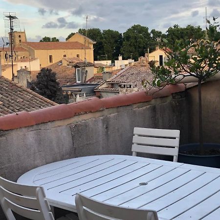 Terrasse Tropezienne Centre Nimes Exterior photo